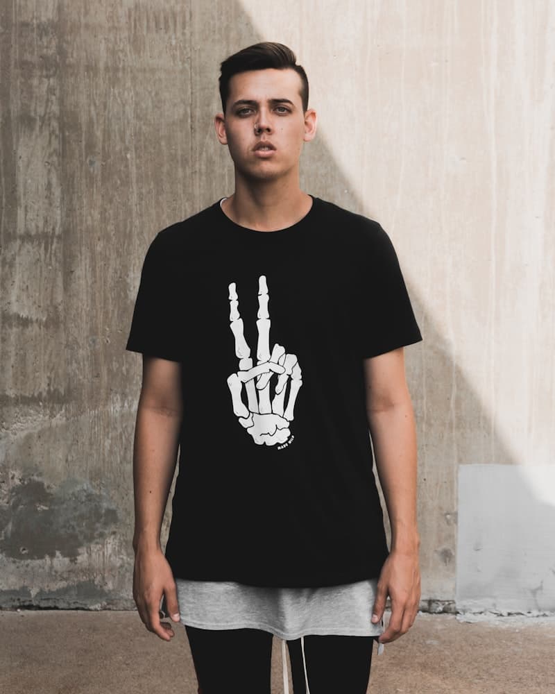 Graphic Hand Tee